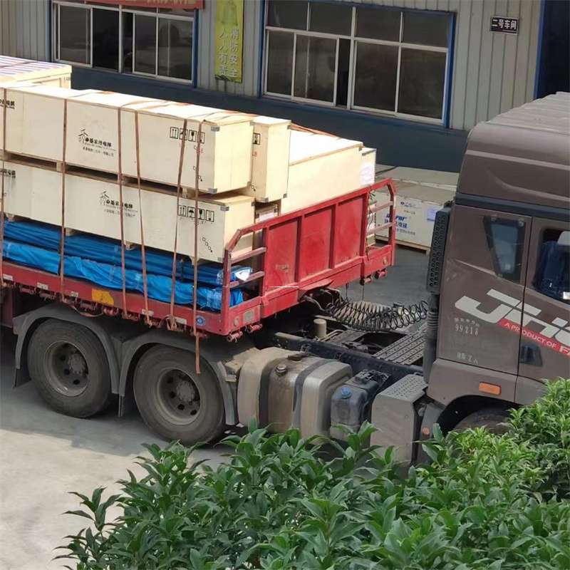 乌审旗至新疆阿勒泰福海县物流专线，一站式服务，让您的货物畅行无忧